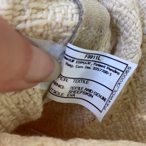 Ugg Heirloom Cream Woven Textile and Genuine Sheepskin Lace Up Ribbon Tall Boots - Picture 12 of 13